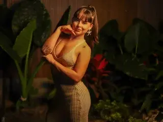 Streamate Watch Live Sex Cams of CARRIE_GB
