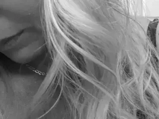 Streamate Private Sex Chat of Elly49