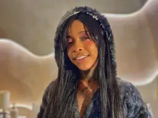 Streamate Sex Chat of Pauline_Fox