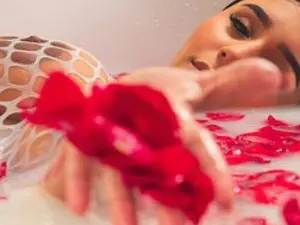 Streamate Sex Cam of SheylaBakerr