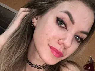 Streamate Best live sex cam show of Alyonaqueenn