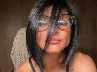 Streamate Watch Live Sex Cams of MiaFit