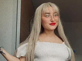 Streamate Live Sex Cam of SANDIYEx