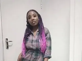 Streamate Nude Webcam of Misscuteface