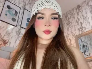 Streamate Free Porn Cam of LyennRae