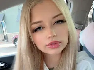 Streamate Live Porn of sweetangelbella