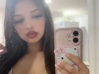 Streamate Adult Webcams of sweetangelbella