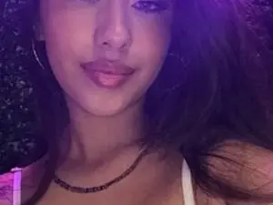 Streamate Free Live Porn of AbbyCoopers