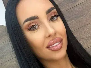 Streamate Private Sex Chat of KairaAndrews