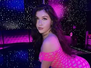 Streamate Private Sex Chat of AvaRaeGirlNextDoor