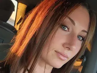 Streamate Live Sex Cam of BlairHarper20