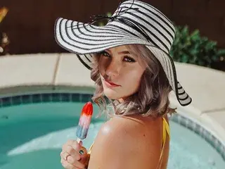 Streamate Live Sex Cam of missygirllasvegas