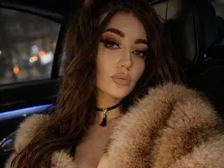 Streamate Live Porn of MiaBlackXO