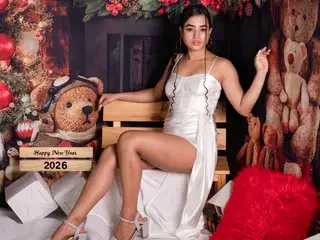 Streamate Private Sex Chat of Emmaa_Thompsoon