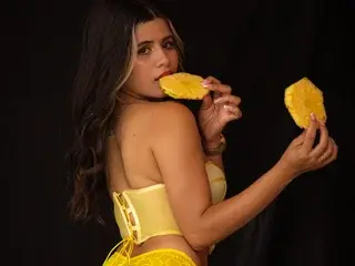 Streamate Free Live Porn of SheyylaSpooner