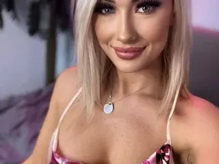 Streamate Sex Cam of Lucybrookess