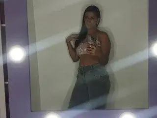 Streamate Free Porn Cam of Laura_Mendosa