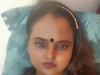 Streamate Watch Live Sex Cams of Indiansunshine19