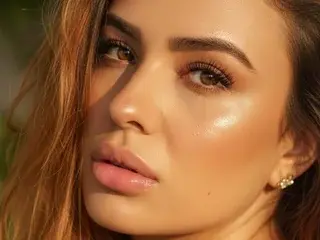 Streamate Adult Webcam of angelina_rousee