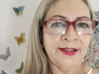 Streamate Sex Cam of AdictyMaature