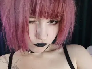 Streamate Live Porn of DinaMoor