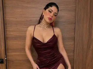Streamate Nude Webcam of fiorellasanz