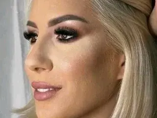 Streamate Live Porn of Lannie