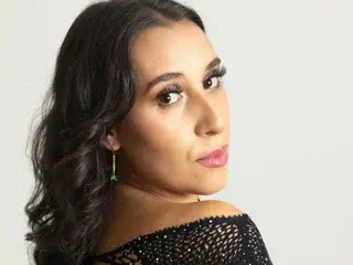 Streamate Live Sex Cam of Bella_Brownn
