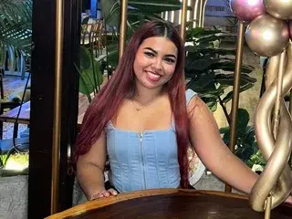 Streamate Best Webcam of Kiara_Santos