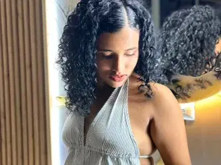 Streamate Adult Webcams of Horny_Curls