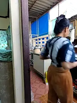 Stripchat Free Porn Cam of Mama_Eva_1