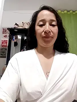 Stripchat Adult Webcam of emilypoppy3