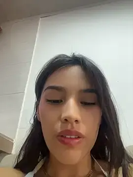 Stripchat Adult Webcam of Mia-villalobos