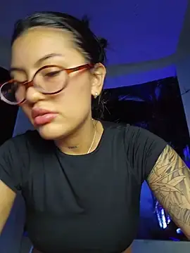 Stripchat Watch Live Sex Cams of Roma_xxx