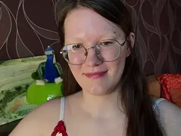 Stripchat Adult Webcam of hairyMira