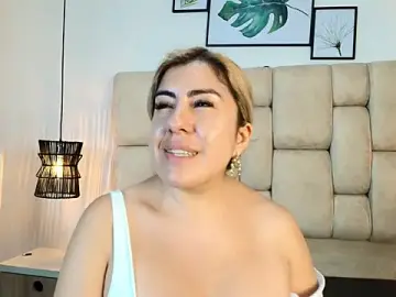 Stripchat Free Porn Cam of AdharaSmithh
