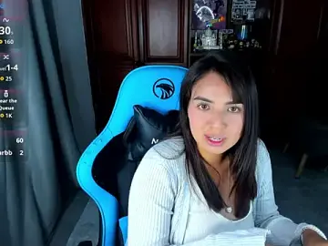 Stripchat Live Sex Cam of Nicole_Ss