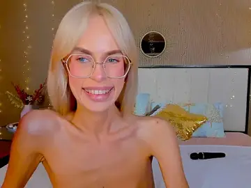 Stripchat Adult Webcam of bellatip