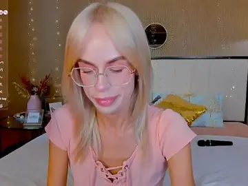 Stripchat Sex Cam of bellatip