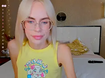Stripchat Free Porn Cam of bellatip