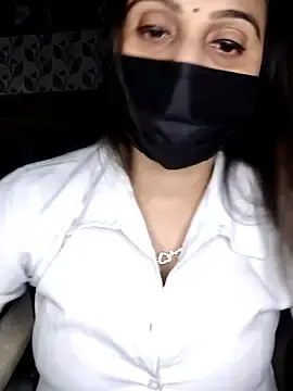 Stripchat Free Porn Cam of Horny_Shalu