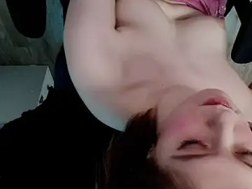 Stripchat Best Webcam of CranberryHot