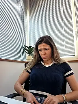 Stripchat Live Porn of lucie_mehott