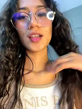 Stripchat Watch Live Sex Cams of KaitlynLoveCam