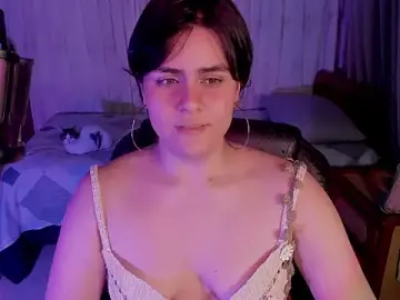 Stripchat Live Sex Cam of isabelacooperr