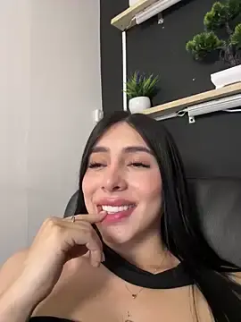 Stripchat Live Porn of isabella_jade