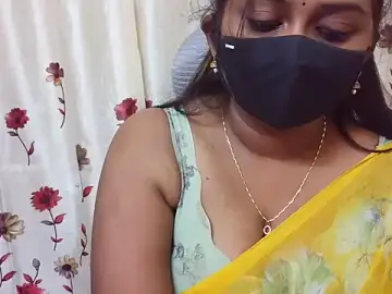 Stripchat Adult Webcam of Pavani-Darling