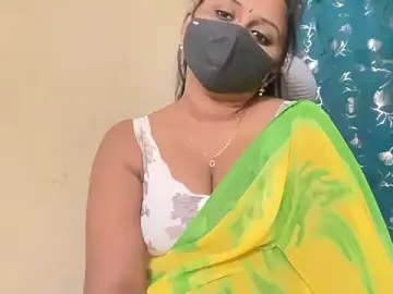 Stripchat Nude Webcam of Tanuja-Sexy