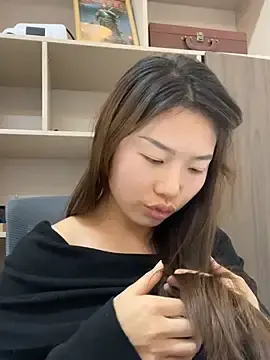 Stripchat Live Sex of GYYoo