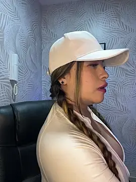 Stripchat Best live sex cam show of sexyyykloee